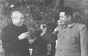 Peng Dehuai welcomes Kim Il-sung