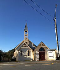 St Barnabas, Roseneath