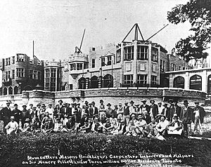 Construction, Casa Loma