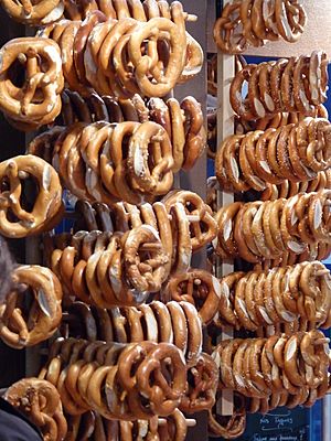 Pretzels 01 (5275128740)