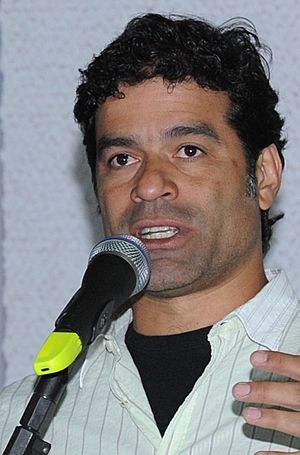 Rai em 2009 cropped.jpg