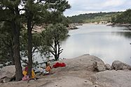 Tarahumara women at Arareco Lake 1063.JPG