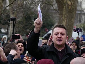 Tommy Robinson (2)