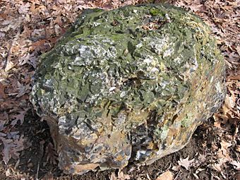 Typical outcrop at Flint Ridge.jpg