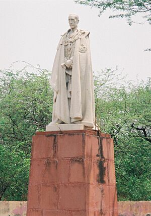 A Lords' statue