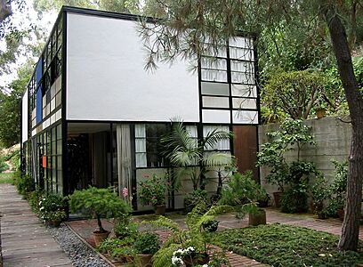 Eames House0