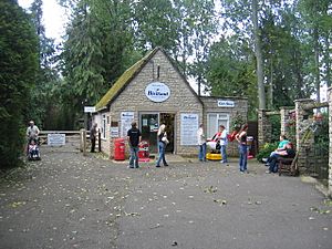 Entrance to Birdland, Bourton-on-the-Water - geograph.org.uk - 233879.jpg