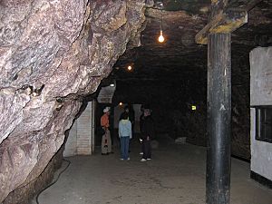 Insidechislehurstcaves