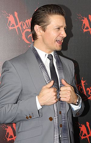 Jeremy Renner (8425718159)