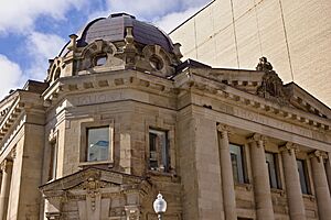 Old Post Office façade, Westmount