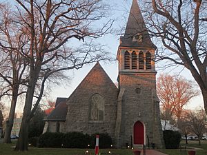 Trinity Cathedral (21602806346).jpg