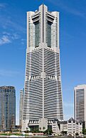 Yokohama Landmark Tower 201507