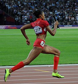 AllysonFelixRelais4x400 Londres2012 (cropped - third attempt)