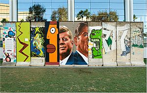 Berlin Wall 5900 Wilshire