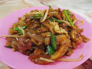 Char kway teow.jpg