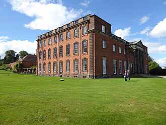 Chillington Hall (2).jpg