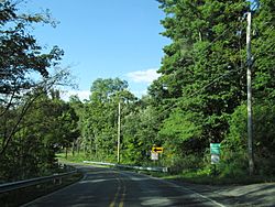 Entering Allamuchy Township along Alphano Road