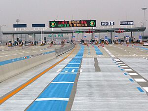 Incheon bridge toll gate 20091031