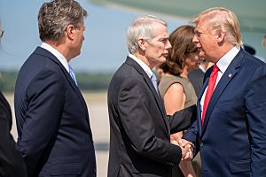 President Trump and Mrs. Trump Arrive in Ohio (48482687627)