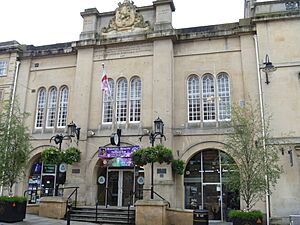 Town Hall (geograph 3045953)