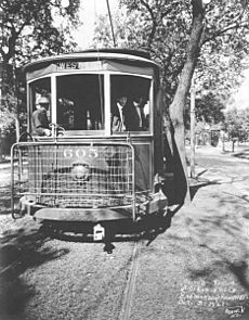 EsplanadeWestEndStreetcar1921