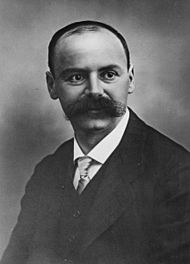 Karl schwarzschild.portrait.jpg