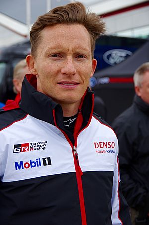 Mike Conway Driver of Toyota Gazoo Racing's Toyota TS050 Hybrid (27156709091) (2)