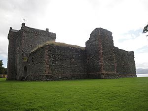 Skipness castle 2