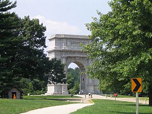 Valley forge revolutionary war memorial bs