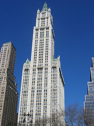 Woolworth Building Apr 2005.jpg