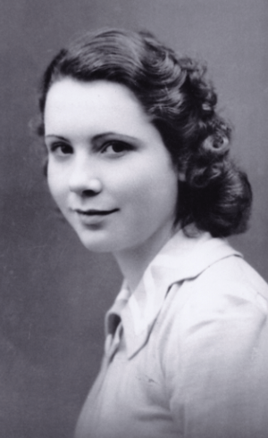 Anne Beaumanoir c1940.png