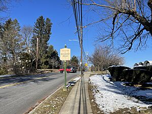 Belmont Hills welcome sign