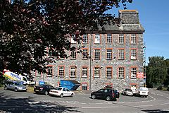 Buckfastleigh - Hamlyn House - geograph.org.uk - 892810.jpg