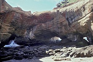 Devils punchbowl interior showing 3 entrances that merged