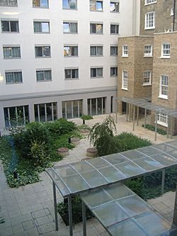 IH Lansdowne terrace Courtyard