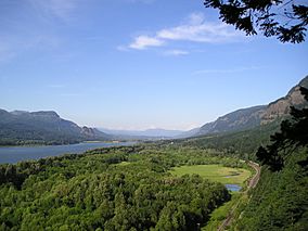 Multnomah OR July 14 2004.jpg