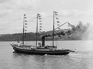 Peary's steamer Roosevelt, Hudson-Fulton Parade