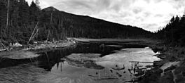 Lake Tear Pano bw.jpg