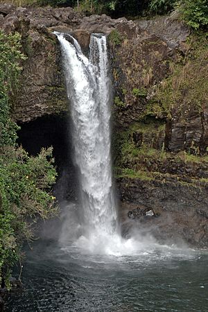 Rainbow Falls Hawaii.jpg