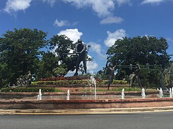 Roberto Clemente Roundabout Fountain