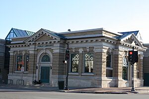 StoughtonWisconsinPublicLibraryUS51