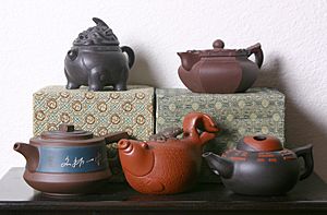 Tea pots