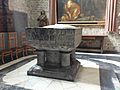 Dendermonde OLV kerkbaptismal font 01