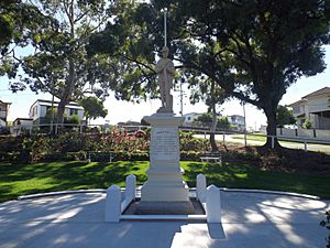 Manly War Memorial front.jpg