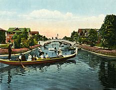 Venice-CA-Canal-1909