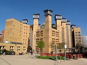 Lanchester Library, Coventry University