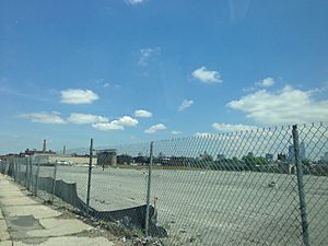 Photo of Berry Lane Park from Garfield Avenue, May 29 2014