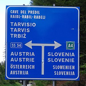 Quadrilingual traffic sign