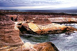 Submarine rock, Mt. de Oro