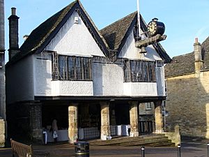 The Tolsey, Burford - geograph.org.uk - 300511